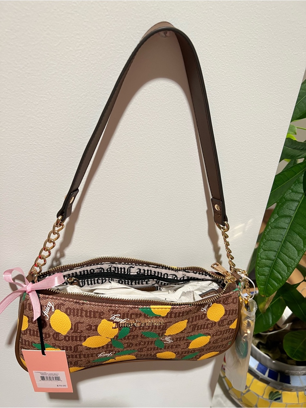 NWT Juicy Couture Lemon Print Shoulder Bag - Picture 8 of 9
